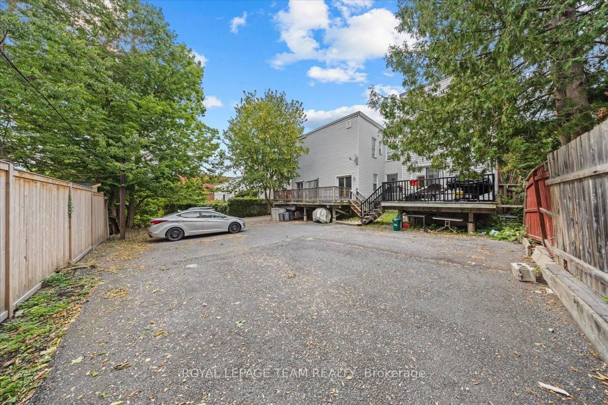 134 Elm St, Ottawa, view 15
