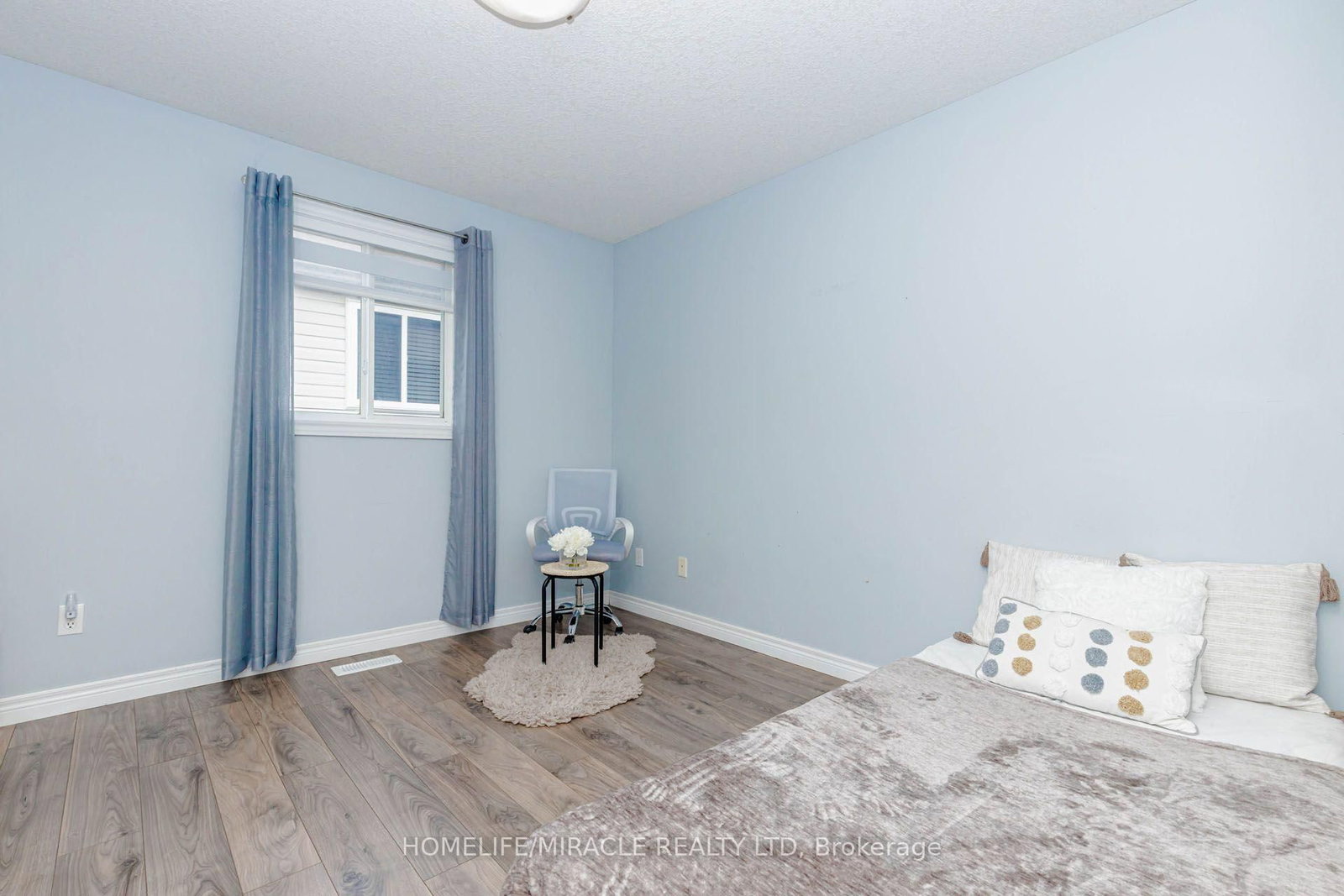 39 Washburn Drive • Guelph, ON photo 35