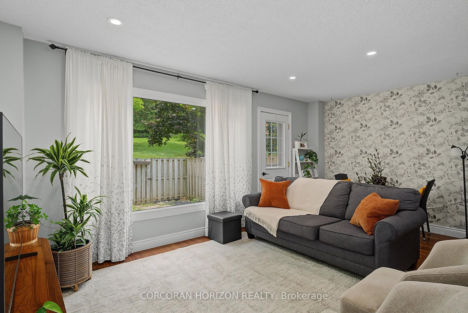 15 Green Valley Drive • #1 • Kitchener, ON photo 18