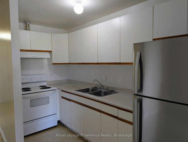 204 - 328 Aylmer Street