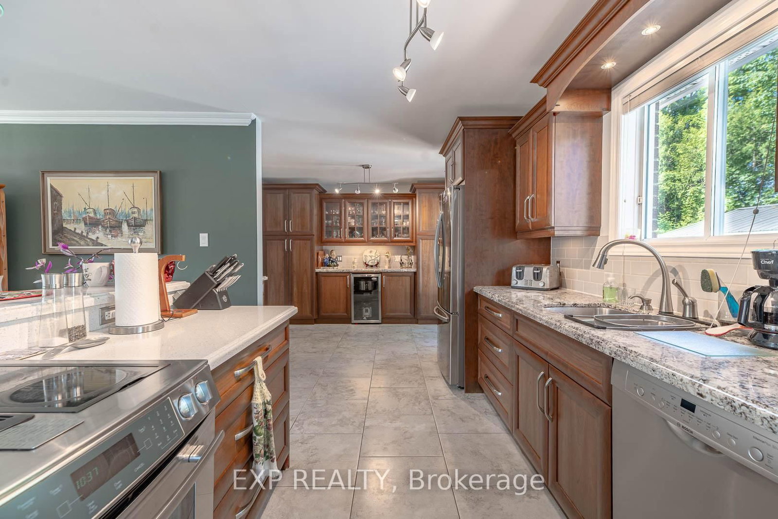 10 Kathryn Crescent • North Bay, ON photo 12