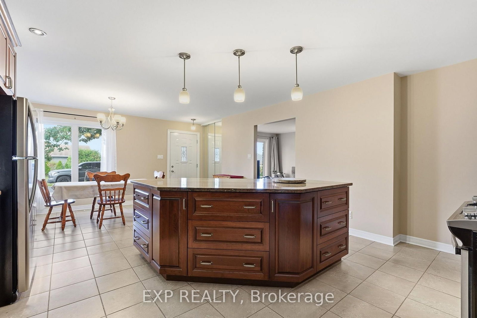 2465 Woods Street • Clarence-Rockland, ON photo 14