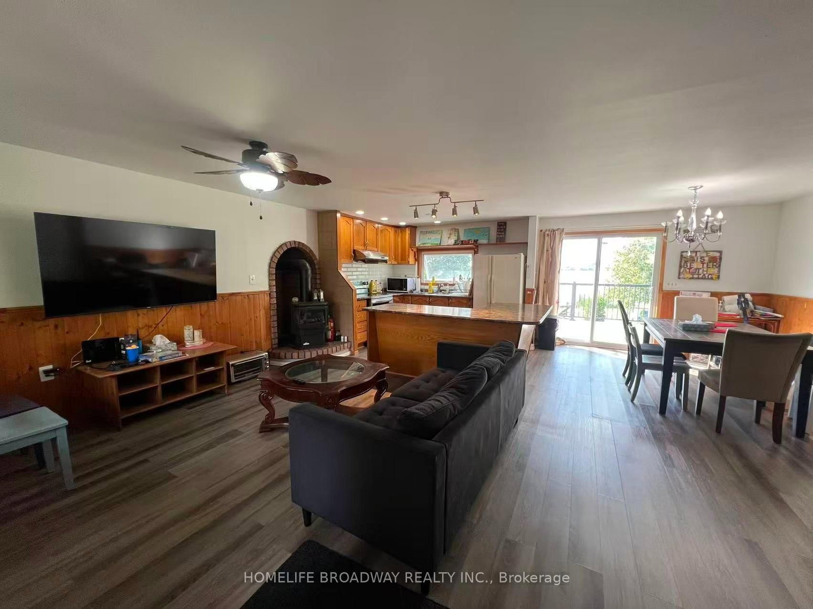 1389 Portage Road • Kawartha Lakes, ON photo 4