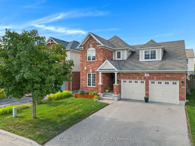32 Chase Crescent
