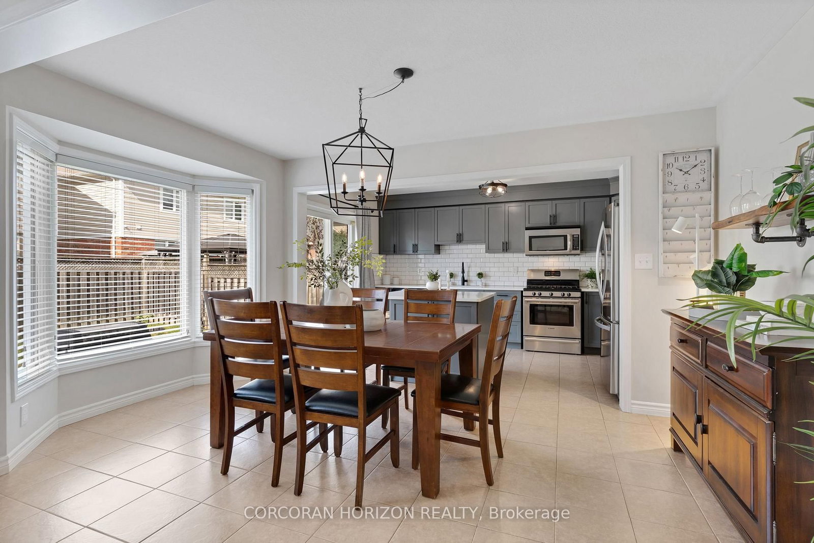 32 Chase Crescent • Cambridge, ON photo 13