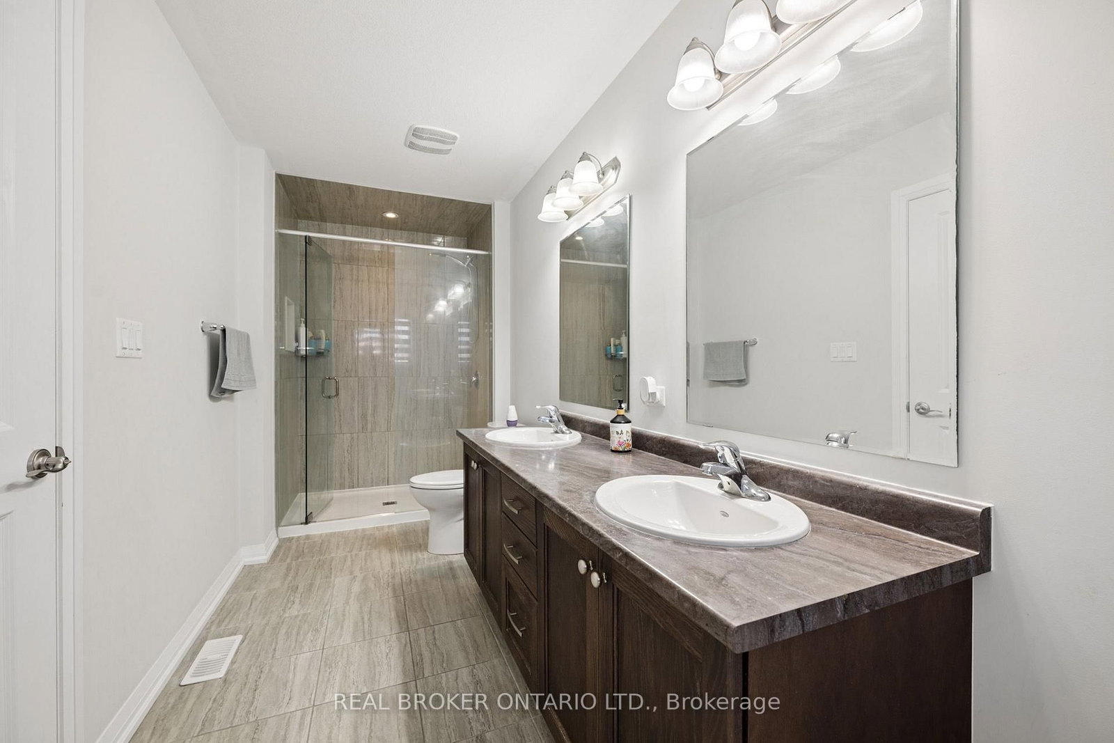46 Bank Swallow Crescent • Kitchener, ON photo 24