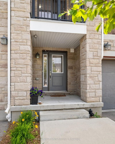 46 Bank Swallow Crescent • Kitchener, ON photo 5