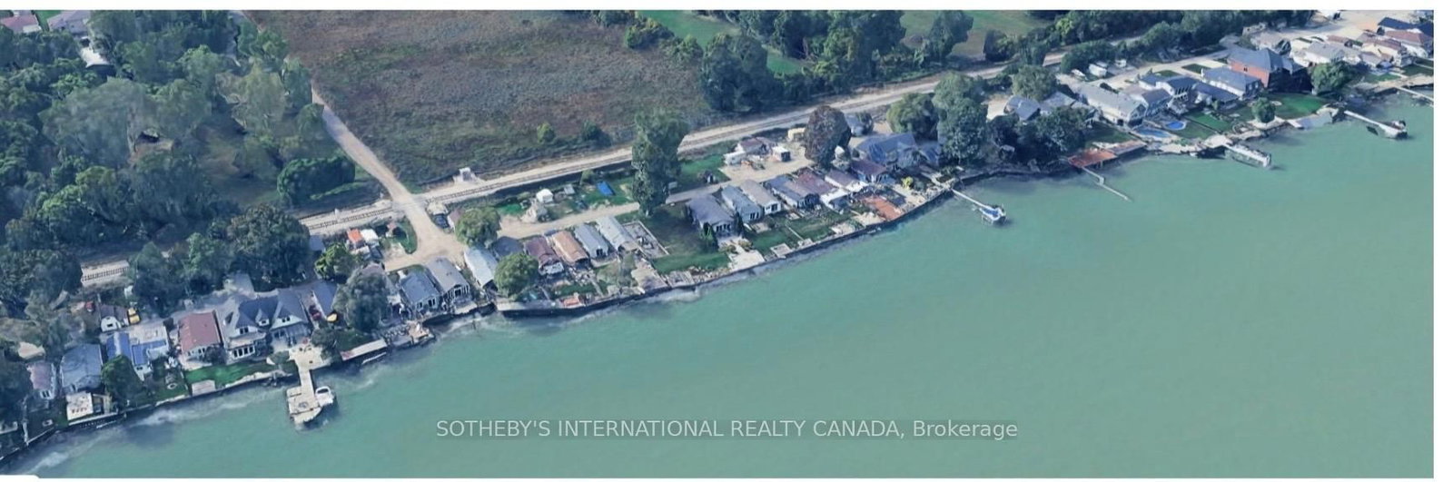 1361 St. Clair Avenue • Lakeshore, ON photo 4