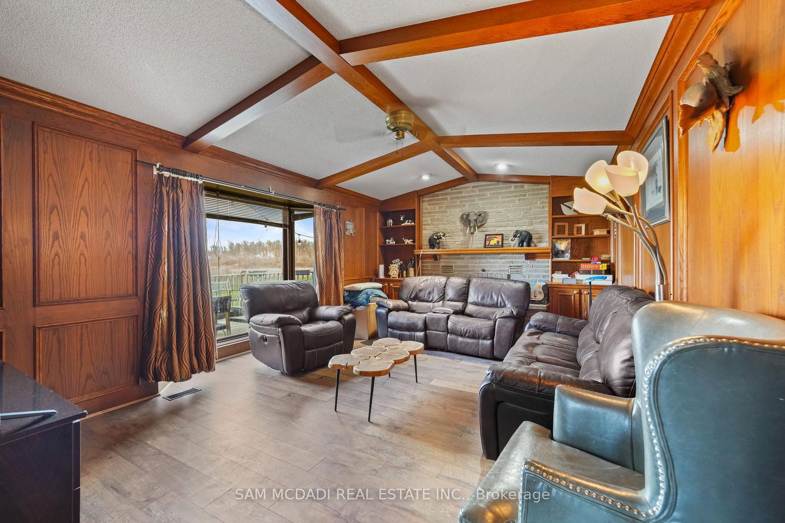 225 Park Road S • Grimsby, ON photo 18