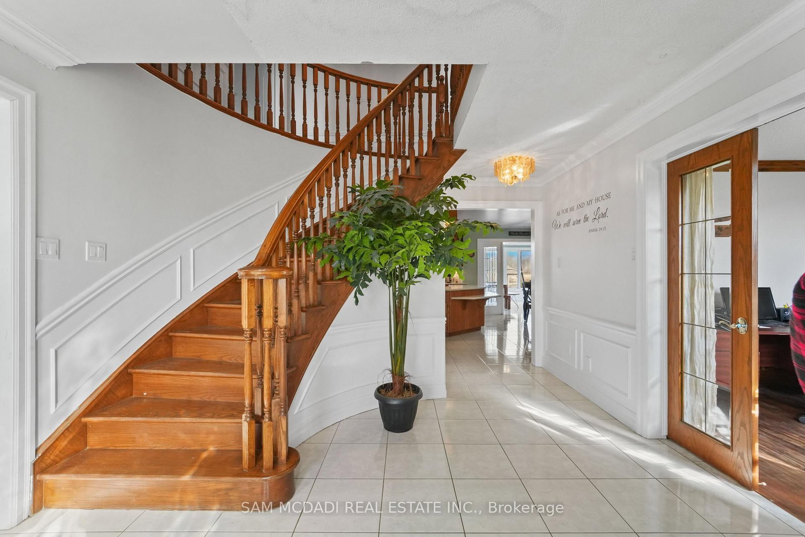 225 Park Road S • Grimsby, ON photo 7