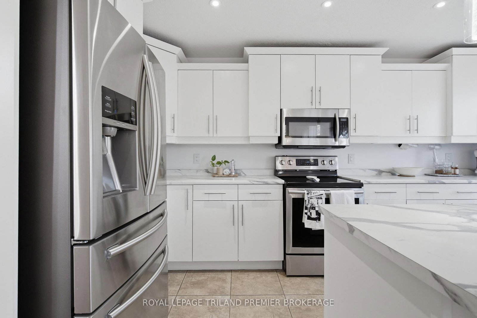 570 Garibaldi Avenue • London North, ON photo 15