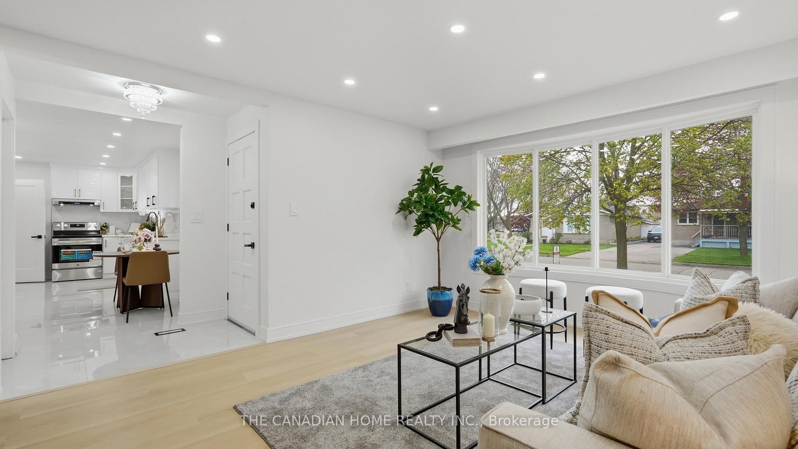6041 Cadham Street • Niagara Falls, ON photo 6