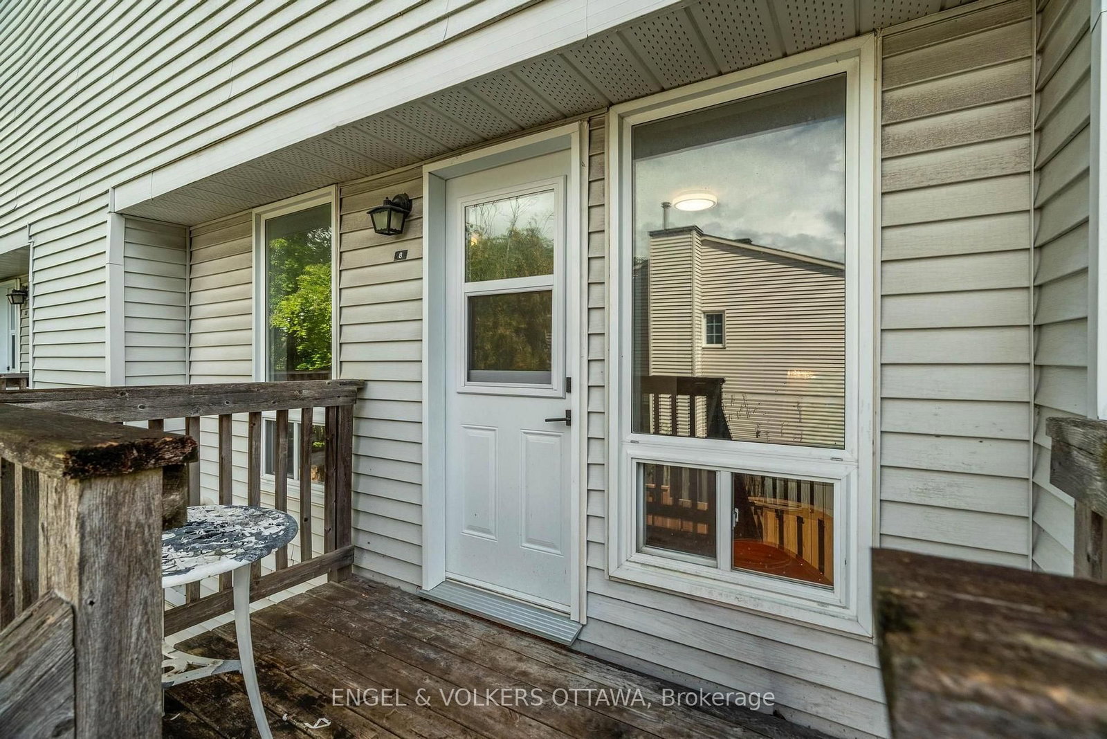 8 Almond Lane • Ottawa, ON photo 27