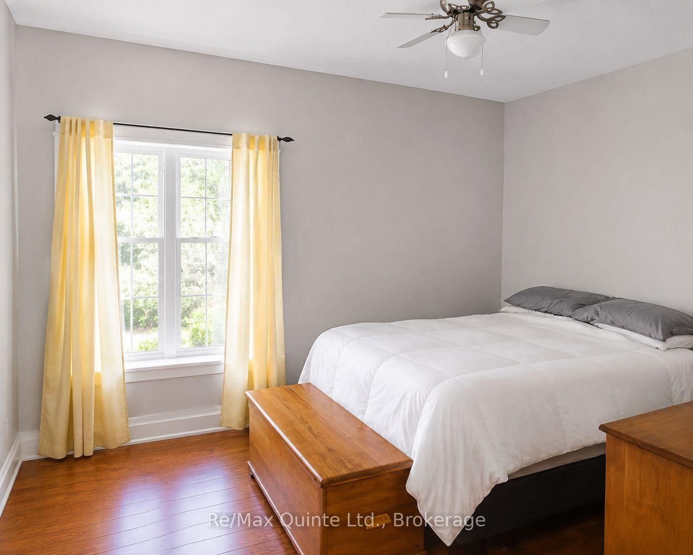 296 Coleman Street • Belleville, ON photo 9
