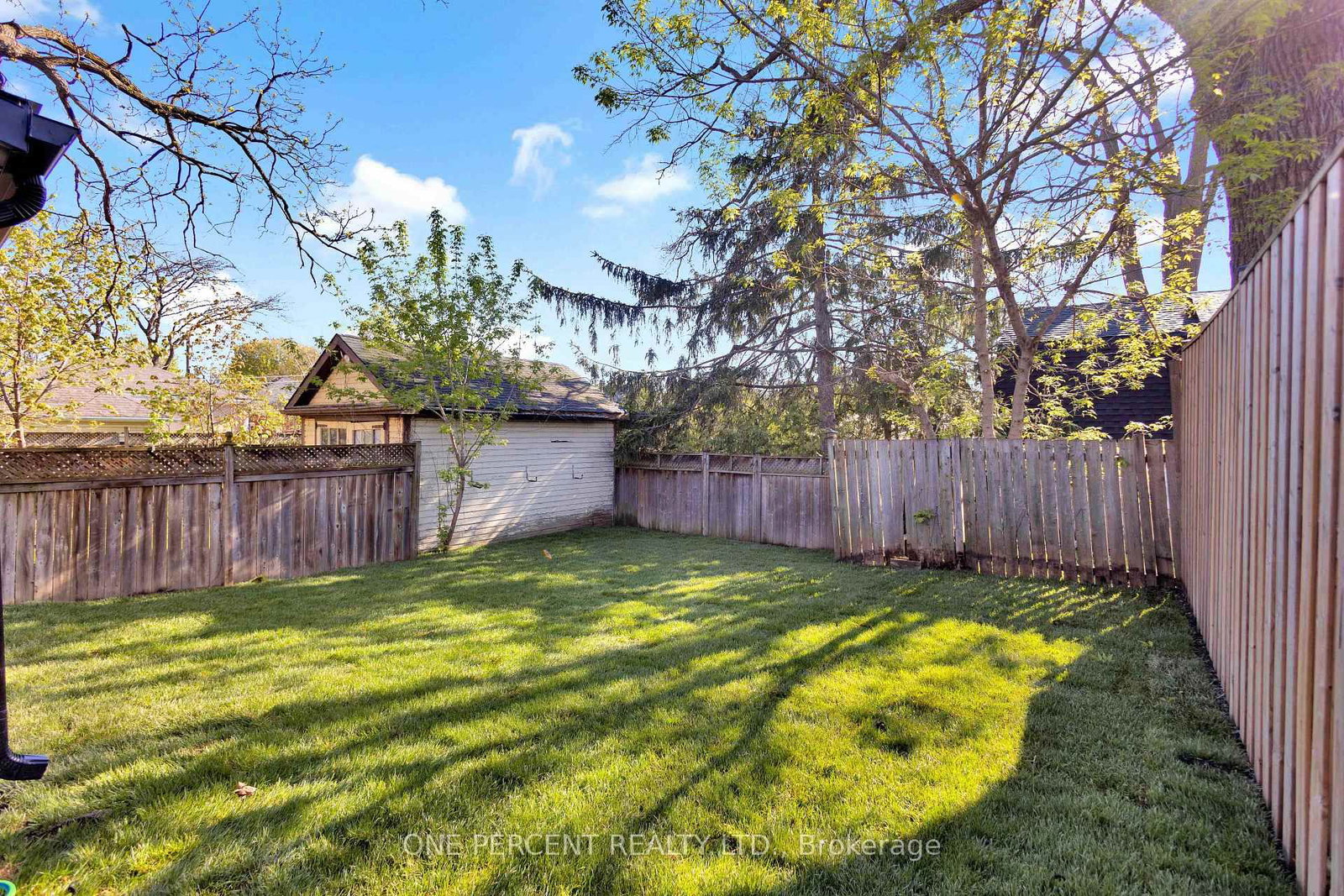 187 Drummond Street • Brantford, ON photo 24