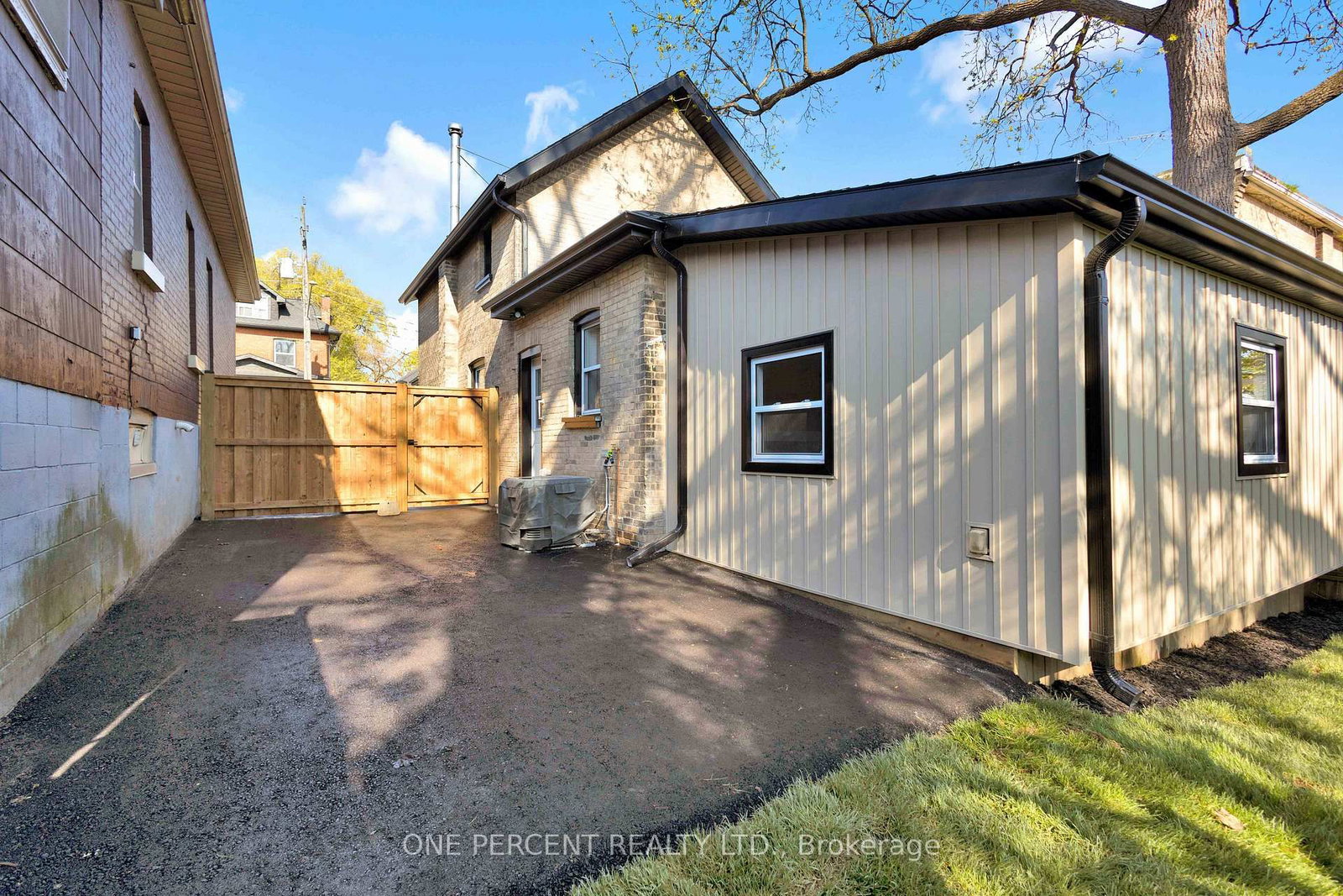 187 Drummond Street • Brantford, ON photo 27