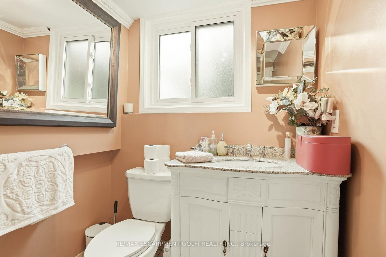 710 Concession 2 Road • Niagara Falls, ON photo 21