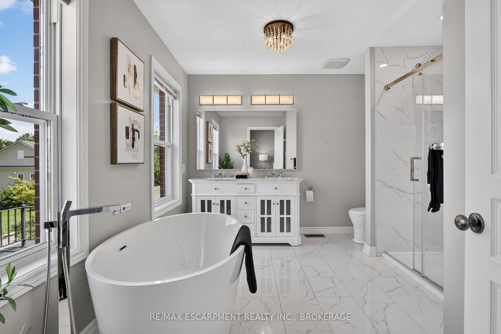 3 Black Walnut Common • St. Catharines, ON photo 18