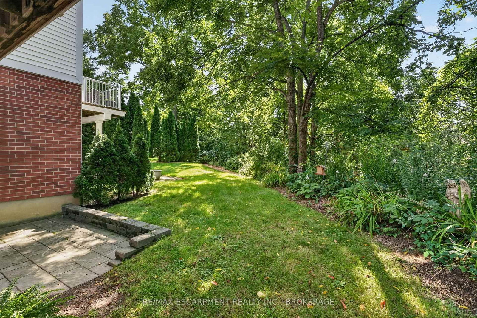 3 Black Walnut Common • St. Catharines, ON photo 37