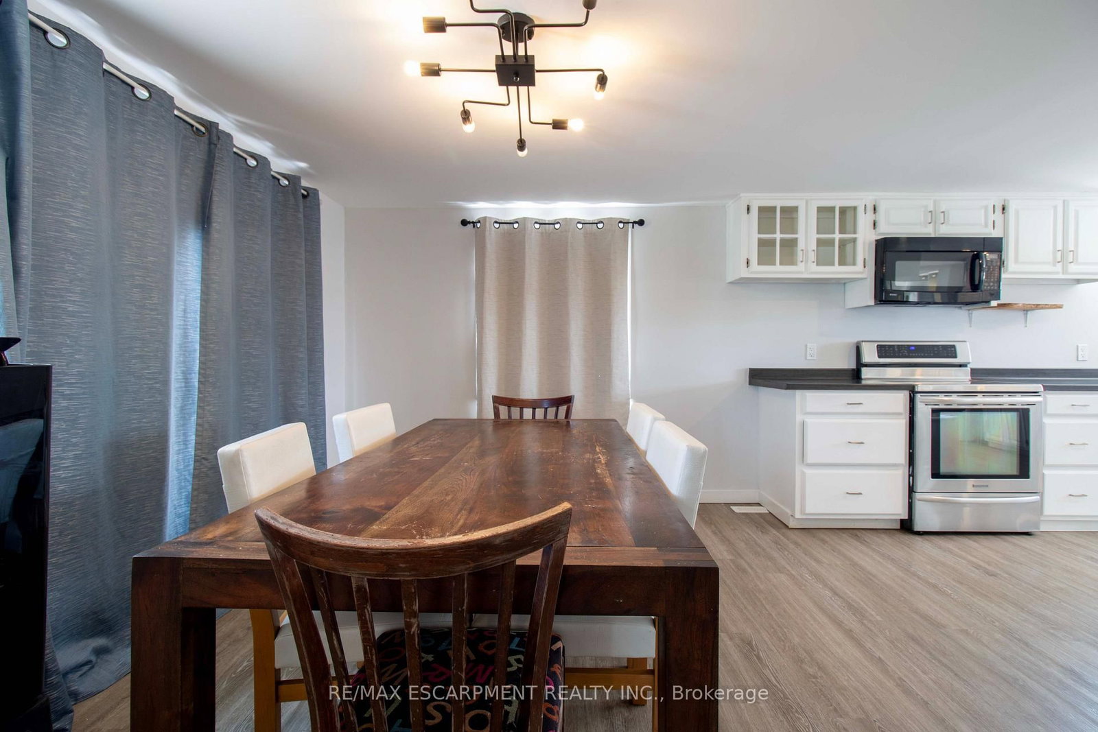 3689 #6 Highway • Haldimand, ON photo 7