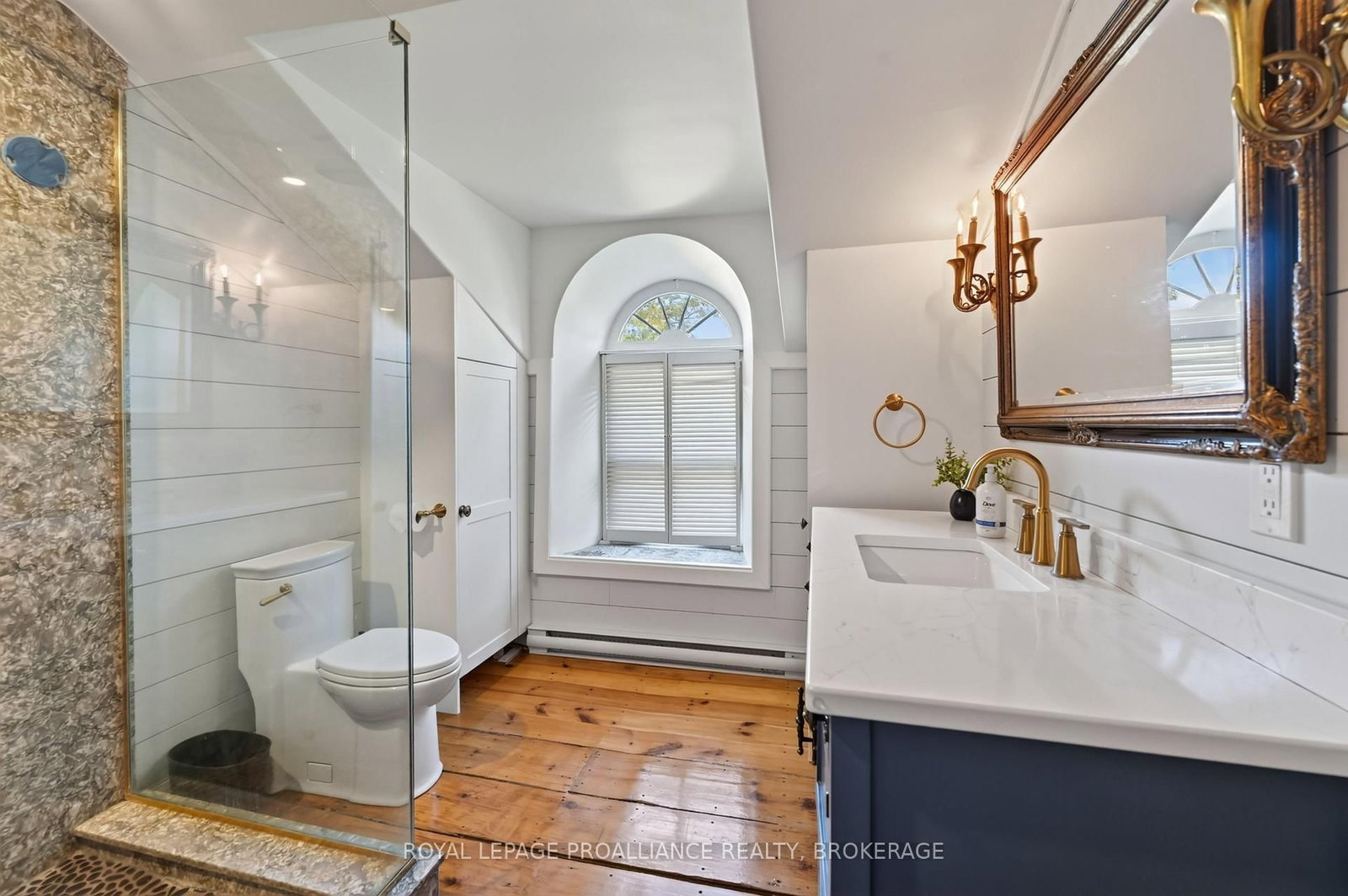 1105 County Road 2 • Augusta, ON photo 23