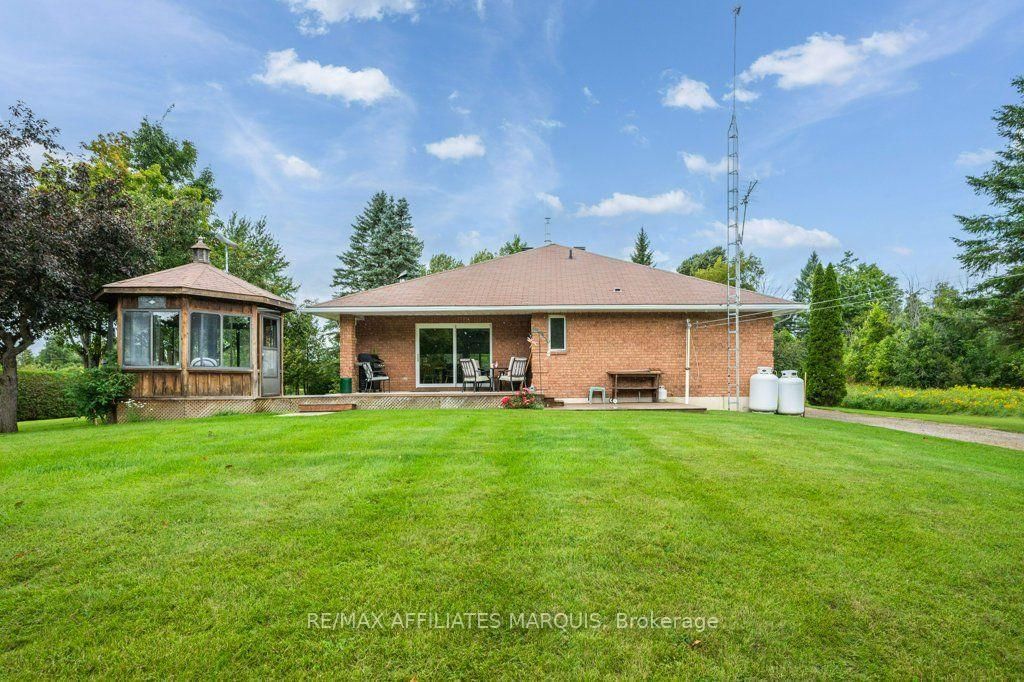 Listing Image 37
