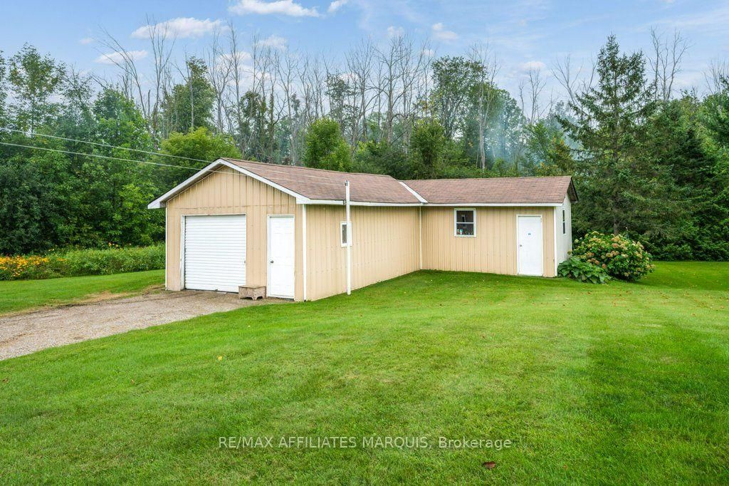 Listing Image 43