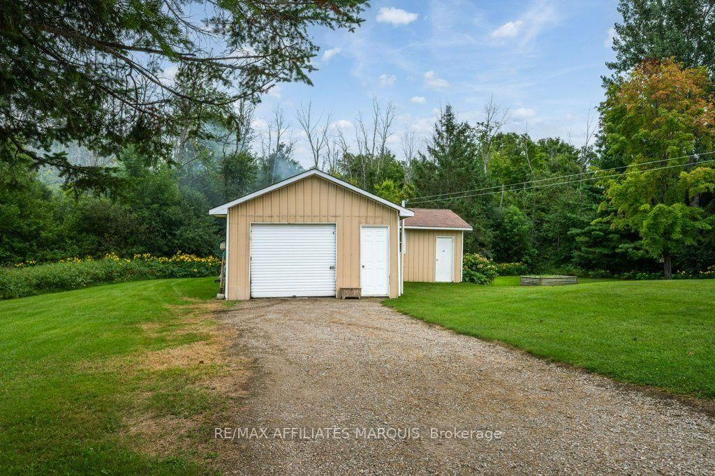 Listing Image 44