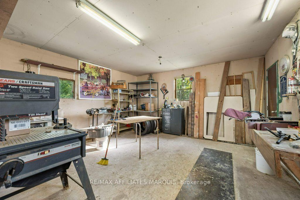 Listing Image 45