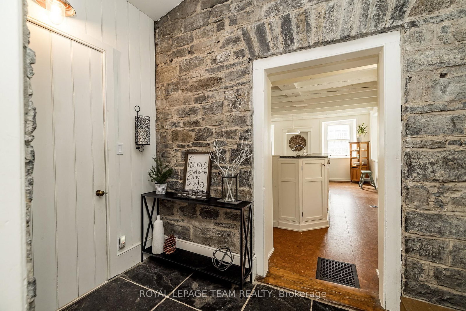 492 River Road • Almonte, ON photo 11