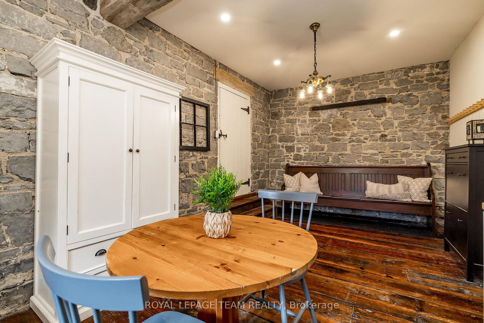 492 River Road • Almonte, ON photo 19