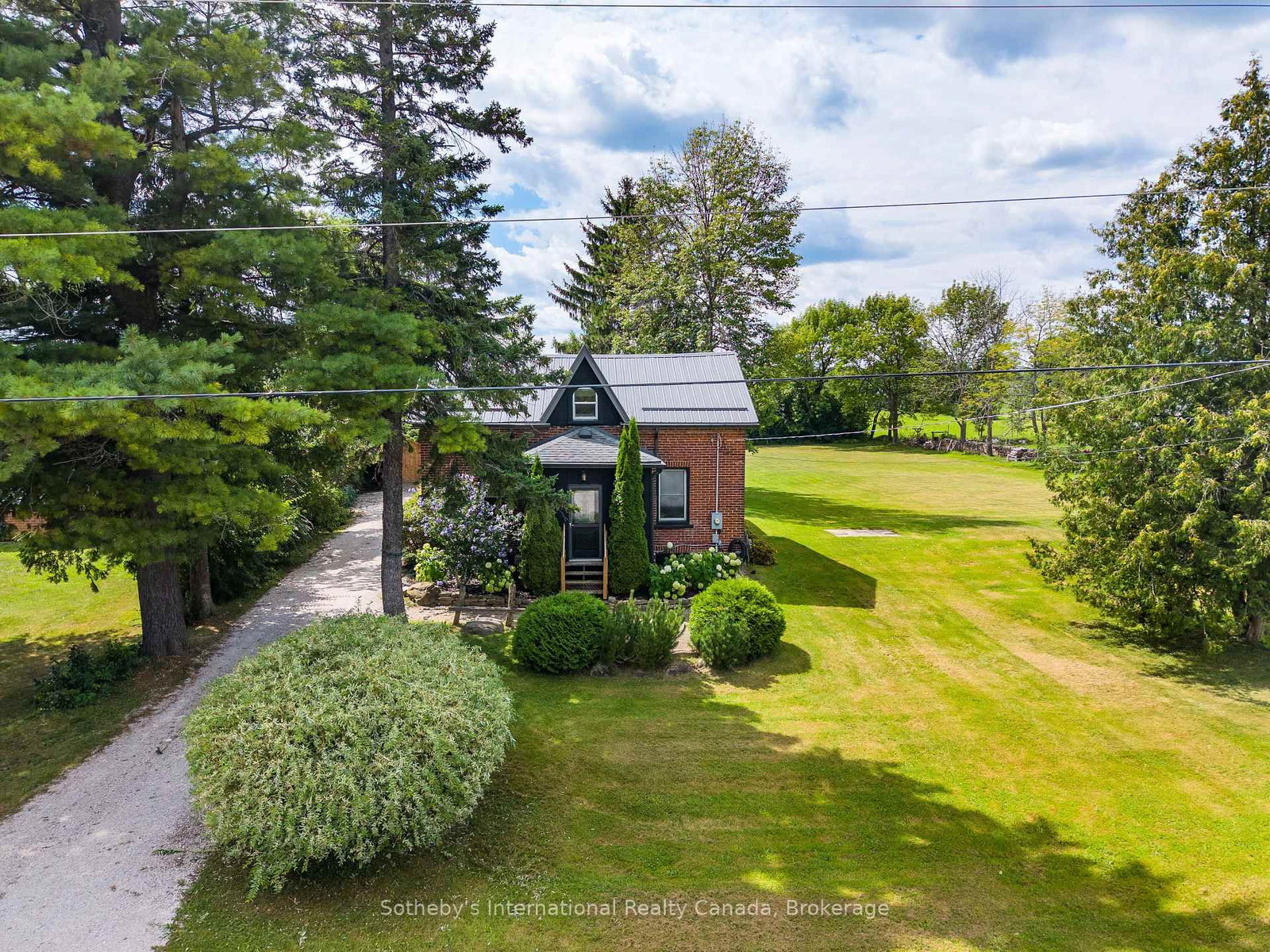 158254 7th Line • Meaford, ON photo 2
