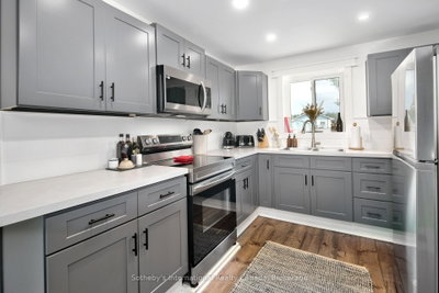 158254 7th Line • Meaford, ON photo 9