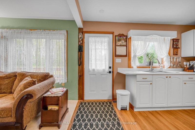 4570 Rideau River Road