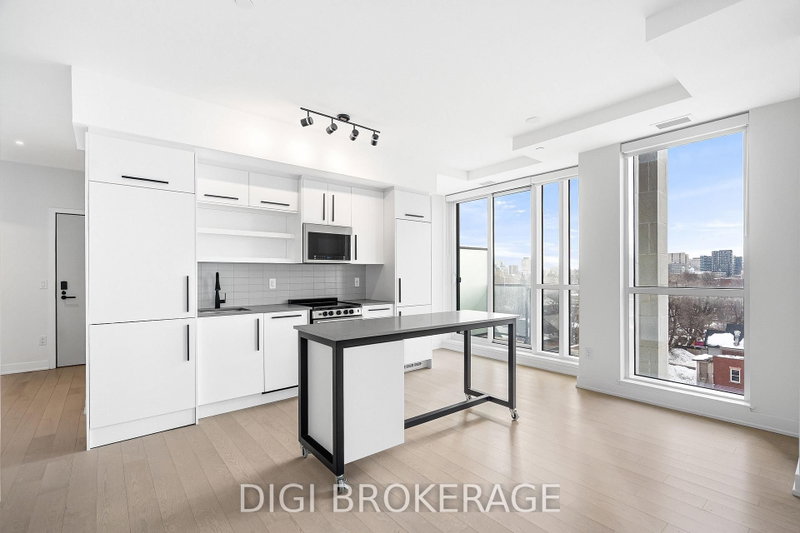 904 - 560 Rideau Street