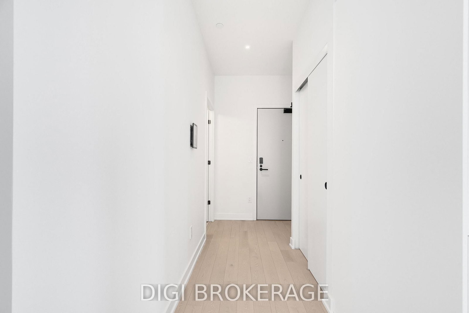904-560 Rideau St, Ottawa, view 25