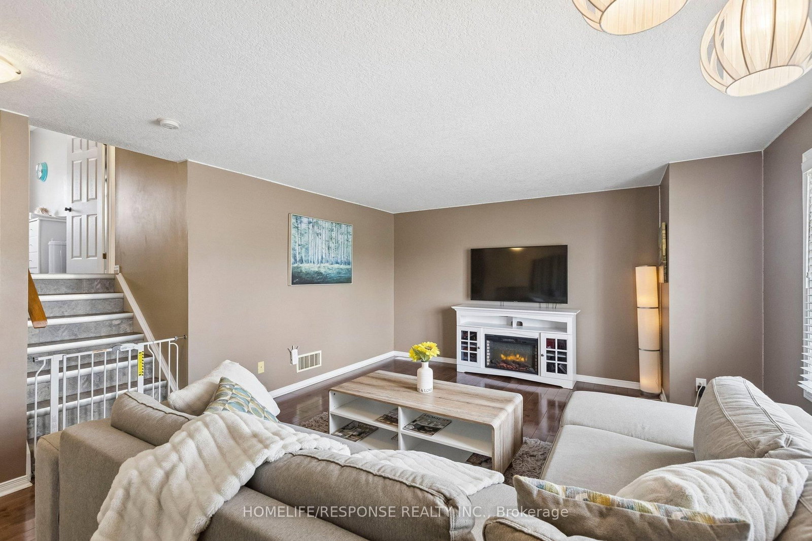 222 SOPHIA Crescent • Kitchener, ON photo 18