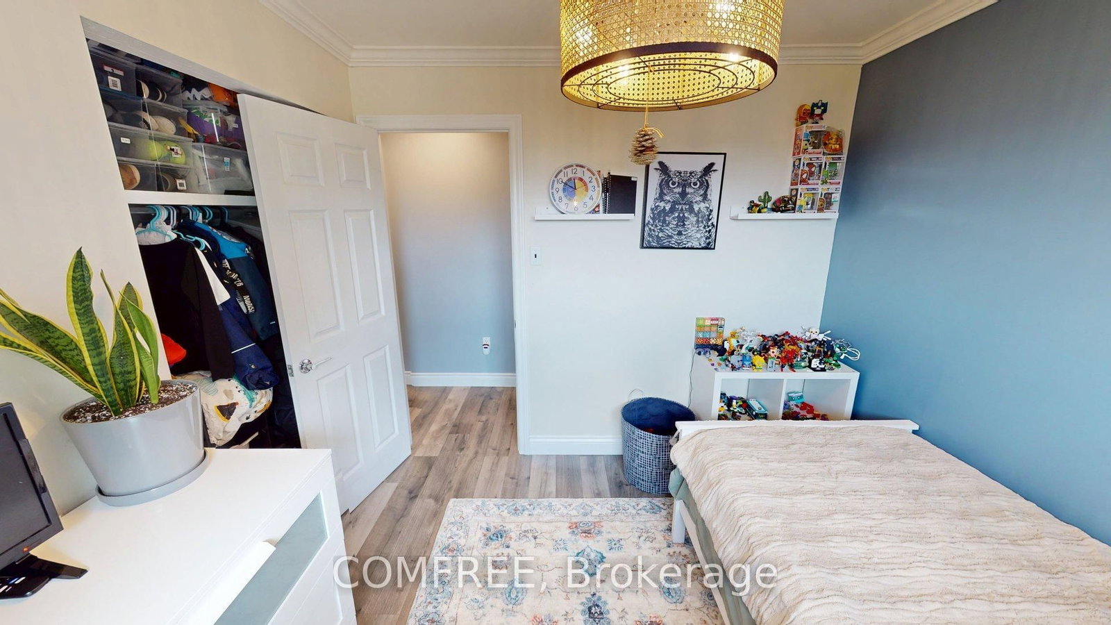 90 San Antonio Drive • Hamilton, ON photo 14