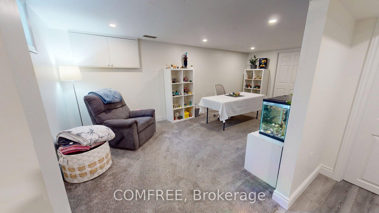 90 San Antonio Drive • Hamilton, ON photo 21