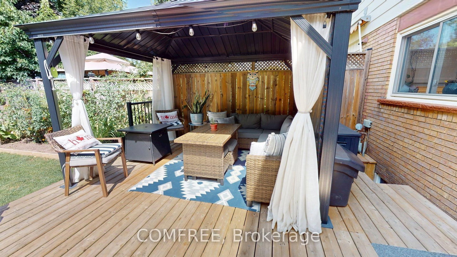 90 San Antonio Drive • Hamilton, ON photo 29