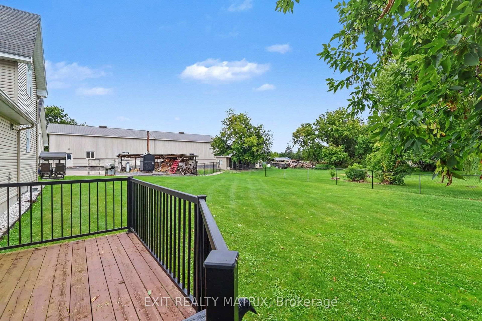 1991 FINCH-WINCHESTER BOUNDARY Road • North Stormont, ON photo 13