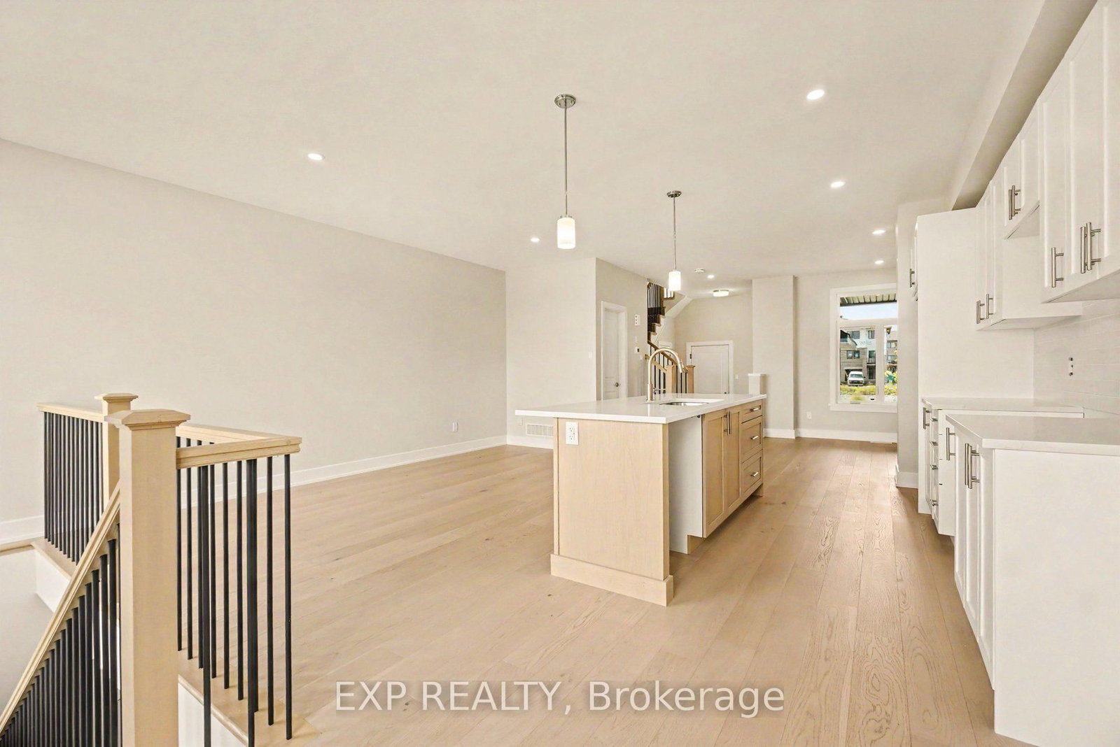 183 Craig Duncan Terrace • Ottawa, ON photo 11