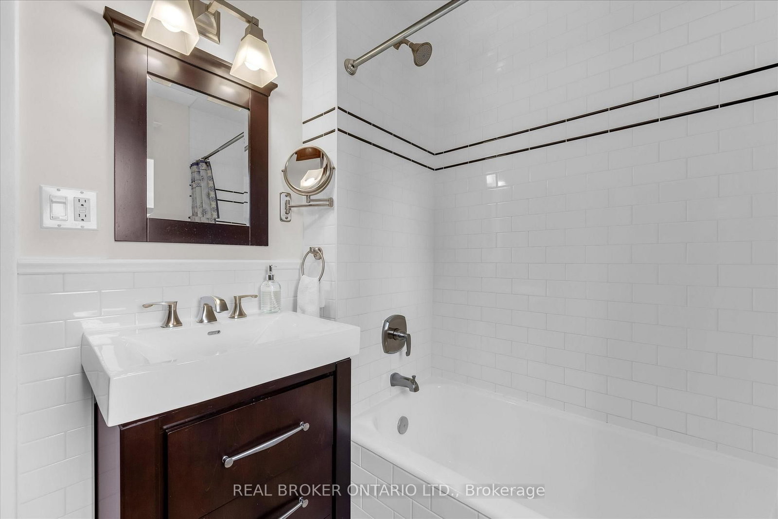 99 Tuxedo Avenue S • Hamilton, ON photo 25