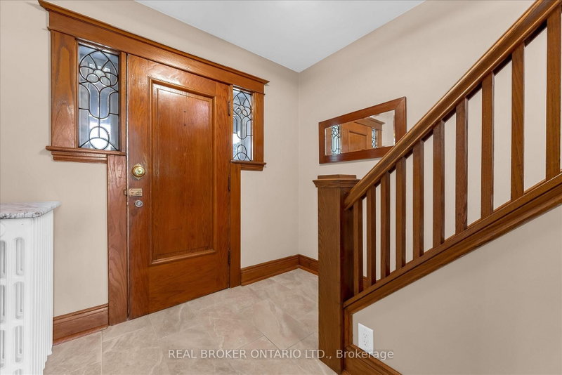 99 Tuxedo Avenue S