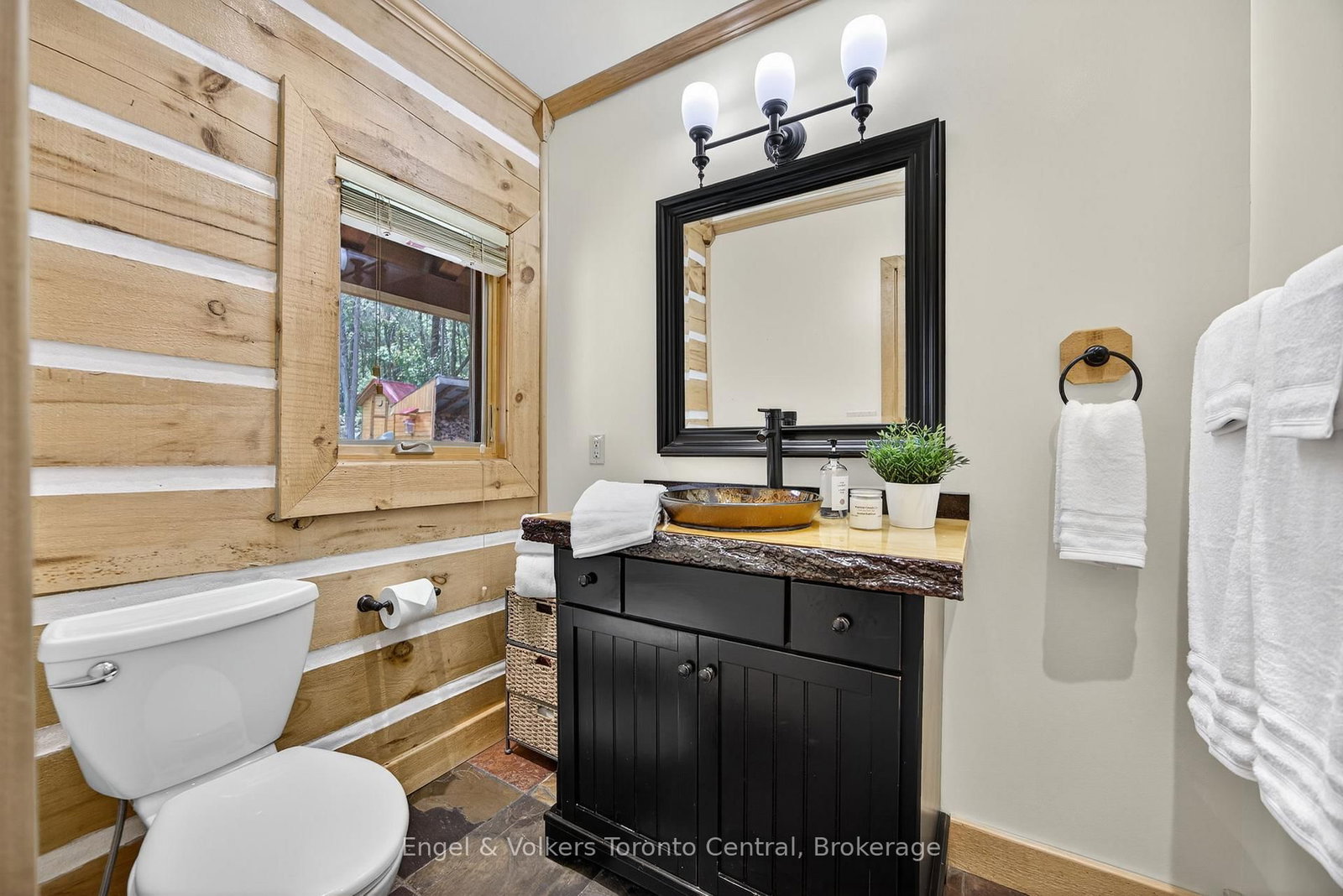 1042 Amanda Lane • Gravenhurst, ON photo 20