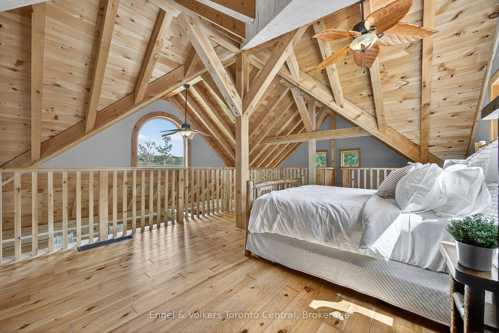 1042 Amanda Lane • Gravenhurst, ON photo 23