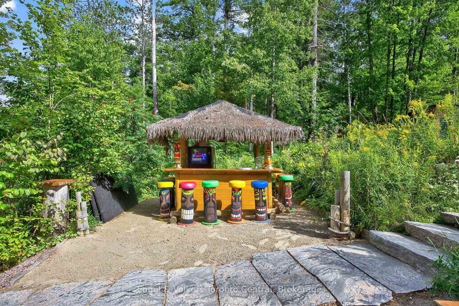 1042 Amanda Lane • Gravenhurst, ON photo 32