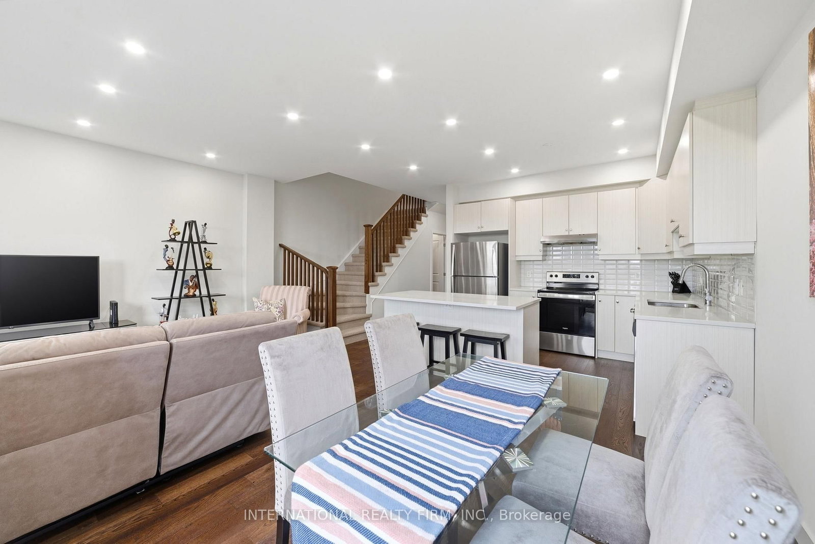 134 Bedrock Drive • Hamilton, ON photo 10
