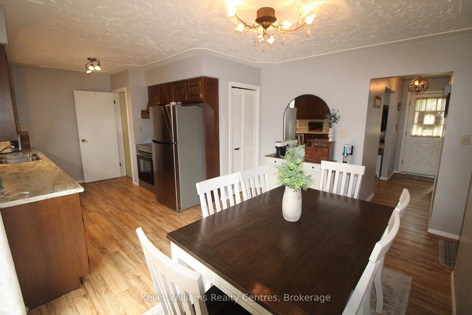 72 3rd Street • Hanover, ON photo 11