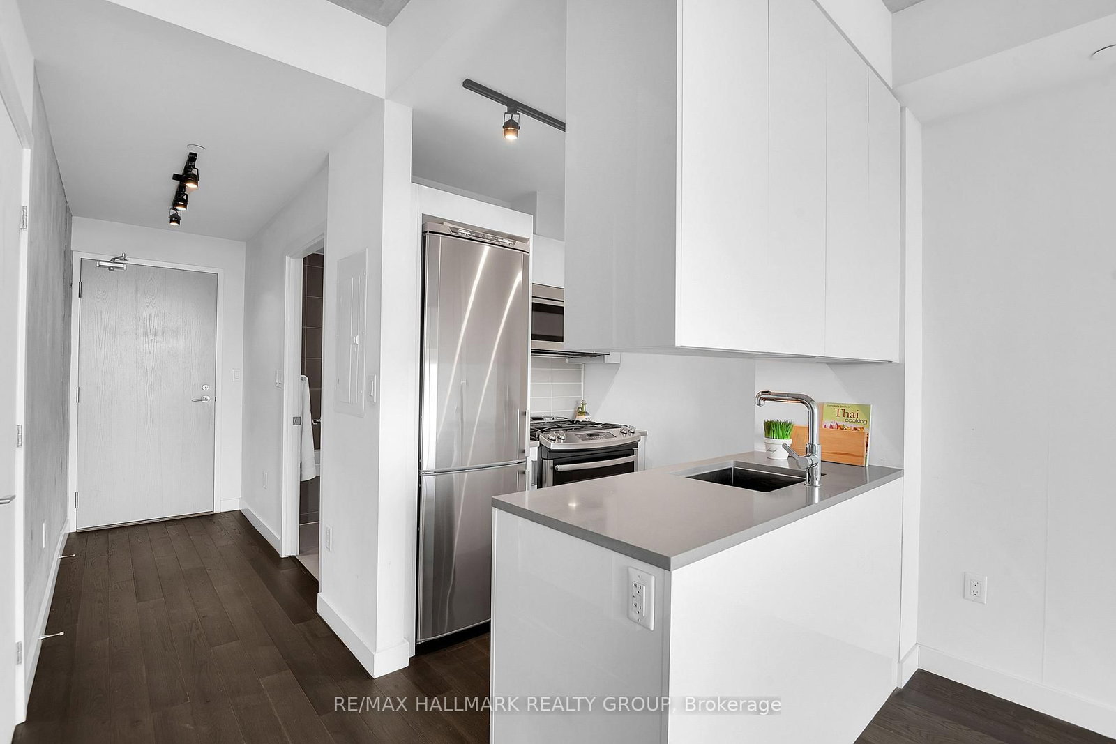 1104-224 Lyon St, Ottawa, view 15